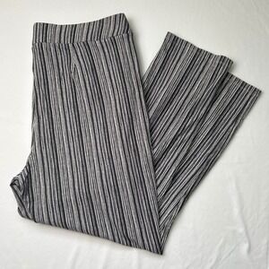 Chicos Travelers Wide Leg Pants Size 16 High Rise Black White Striped Vacation